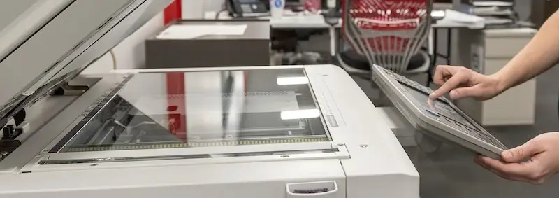 Is it bad to leave the copier lid up?